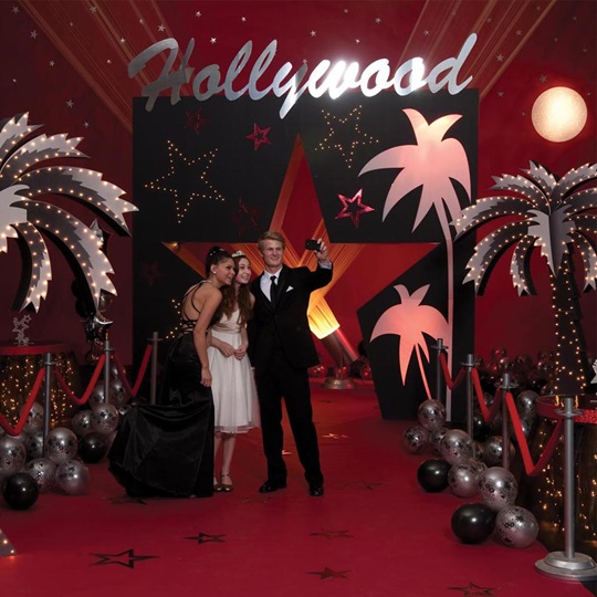 Rock The Red Carpet Complete Theme Prom Nite