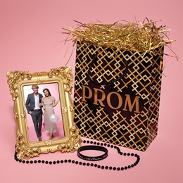 Classic and Chic Prom Swag Bag