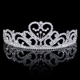 Rowena Tiara