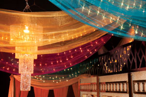 5 Ways to Use Fabric as Prom Decoration